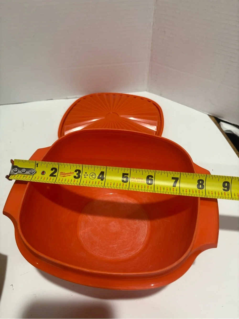 Stackable Olive Green and Orange Mixing Bowls with Lids - Tupperware